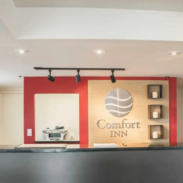 Comfort Inn Brossard 2022-08